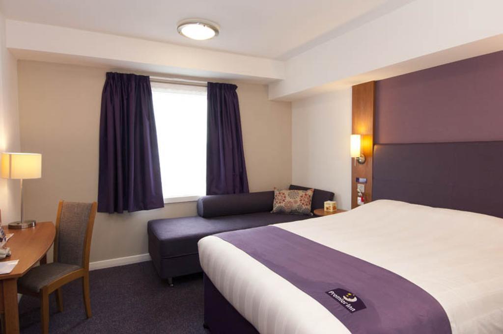 Premier Inn London Stansted Airport Stansted Mountfitchet Room photo